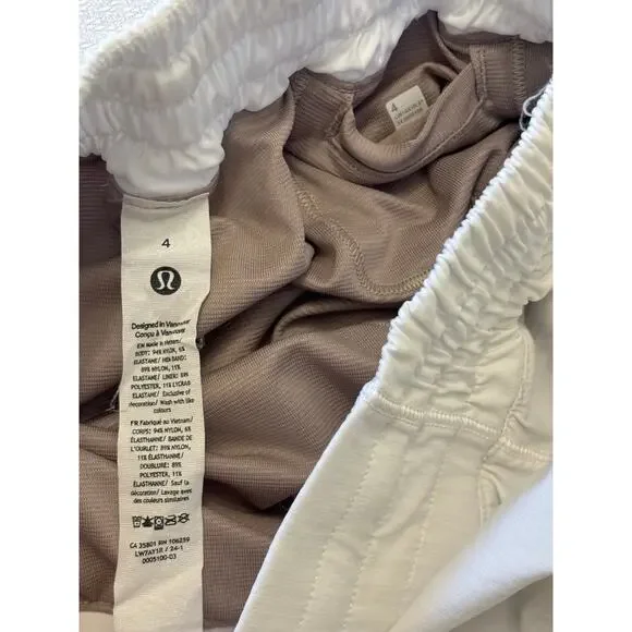 LuluLemon Hotty-Hot High-Rise Lined Shorts 2.5" white - Picture 6 of 7